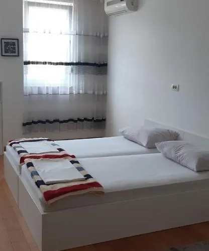Apartman M